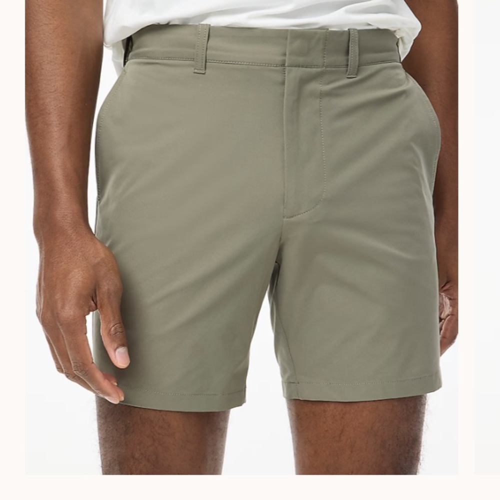 J. Crew 7 inch tech shorts